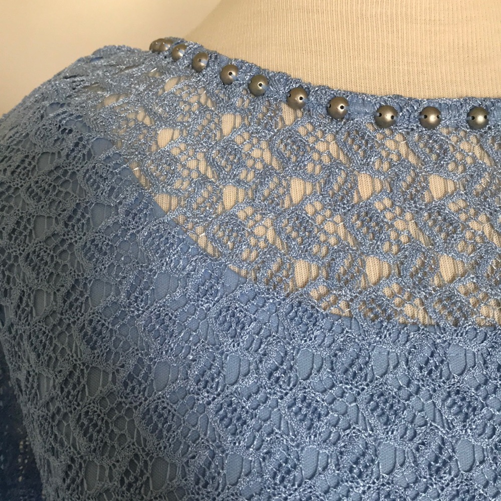 Ruby Rd. Petite blue top - Picture 5 of 8